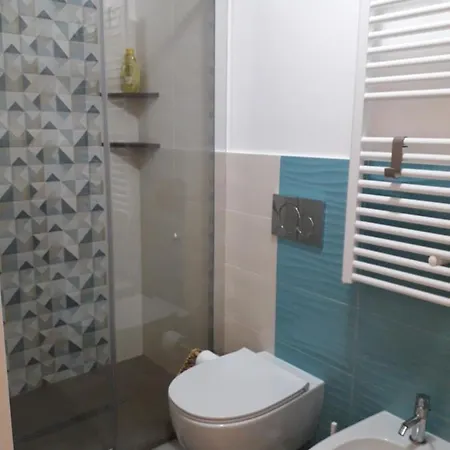 Bed and Breakfast Il Porto Di Benny Αλάσιο