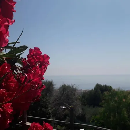 Il Porto Di Benny Bed & Breakfast *