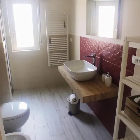 Nocleg ze śniadaniem Il Porto Di Benny 3*