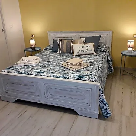 Bed and Breakfast Il Porto Di Benny Αλάσιο